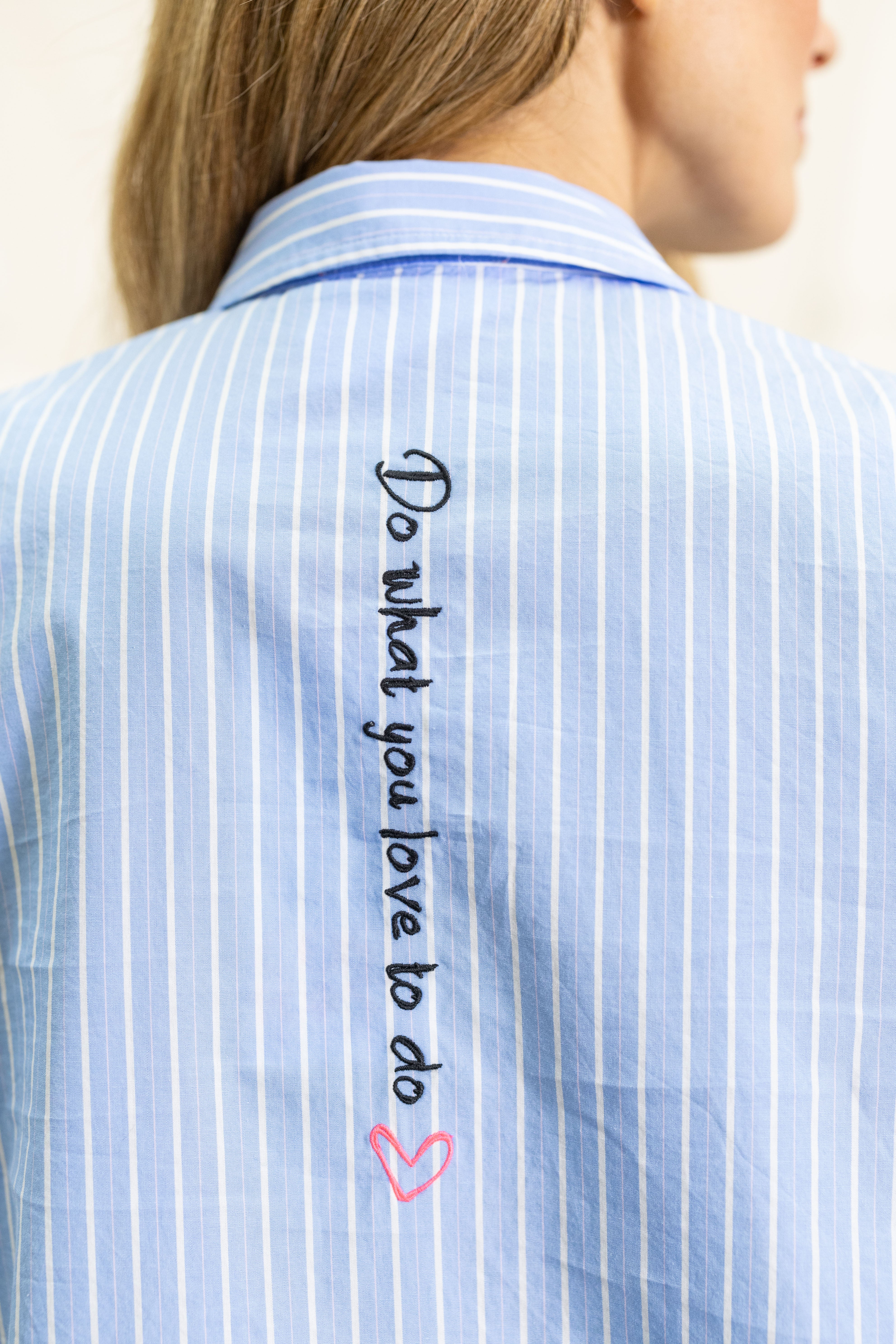 Bluse "Do what you love to do" im RT