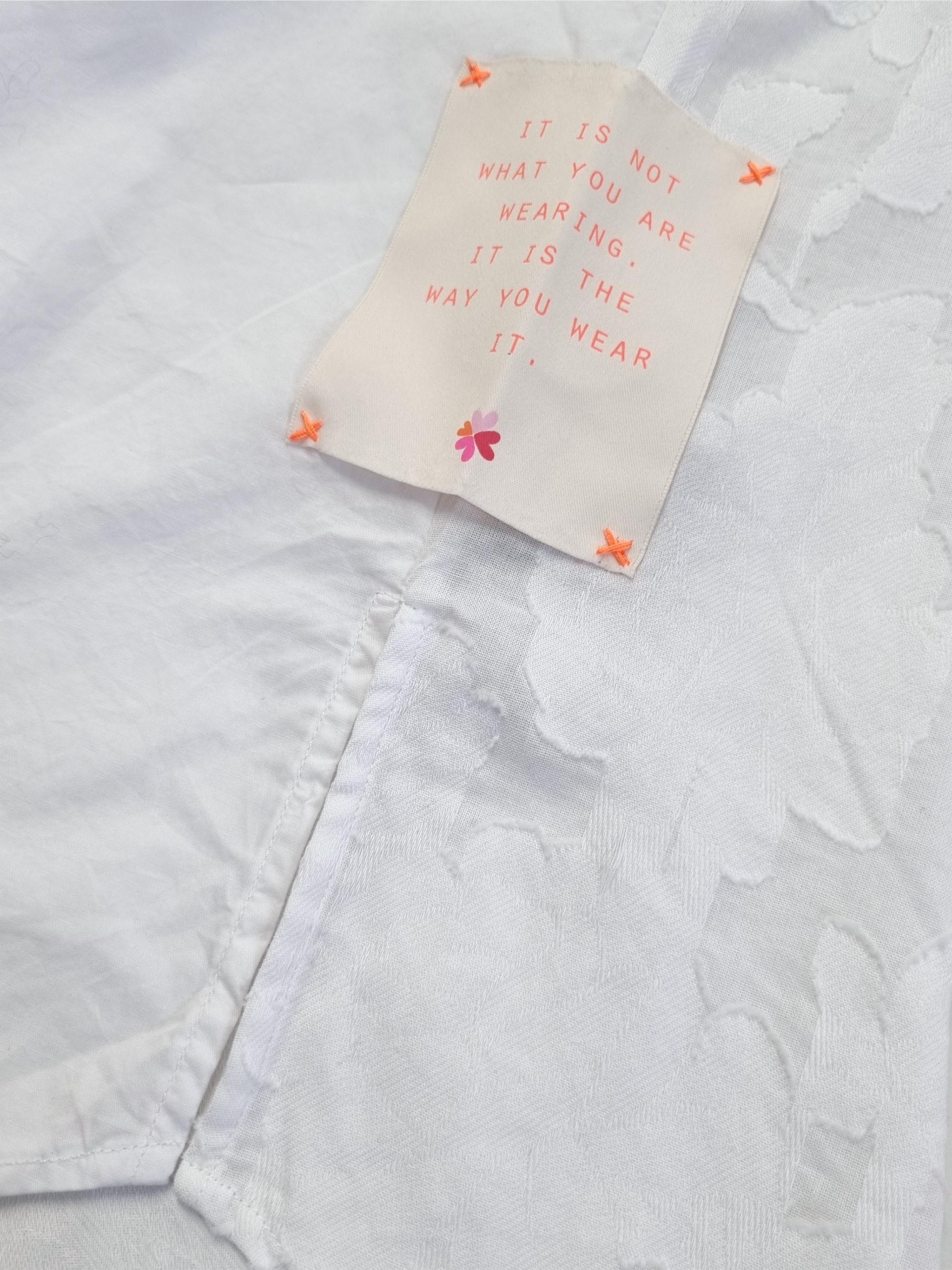 Blouse with jacquard back panel