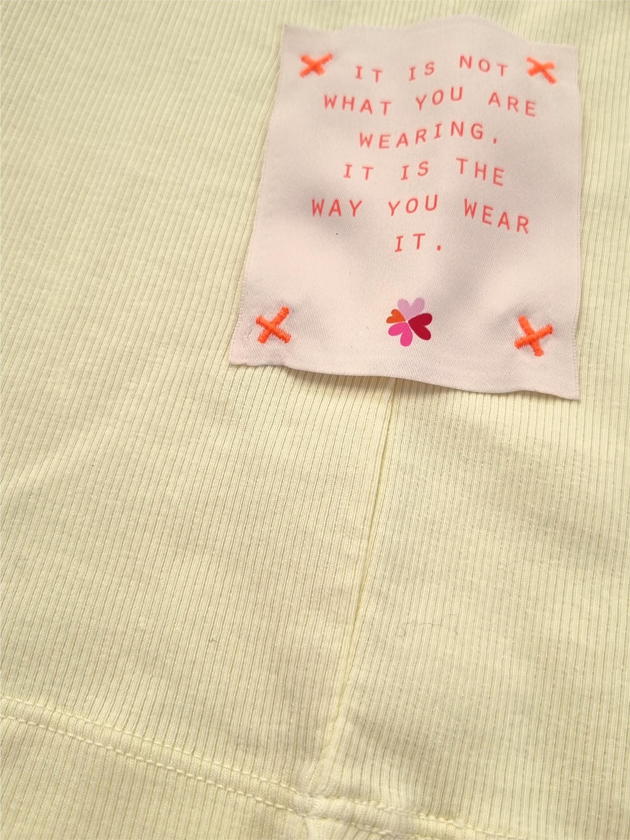 Top with embroidery made of soft material quality