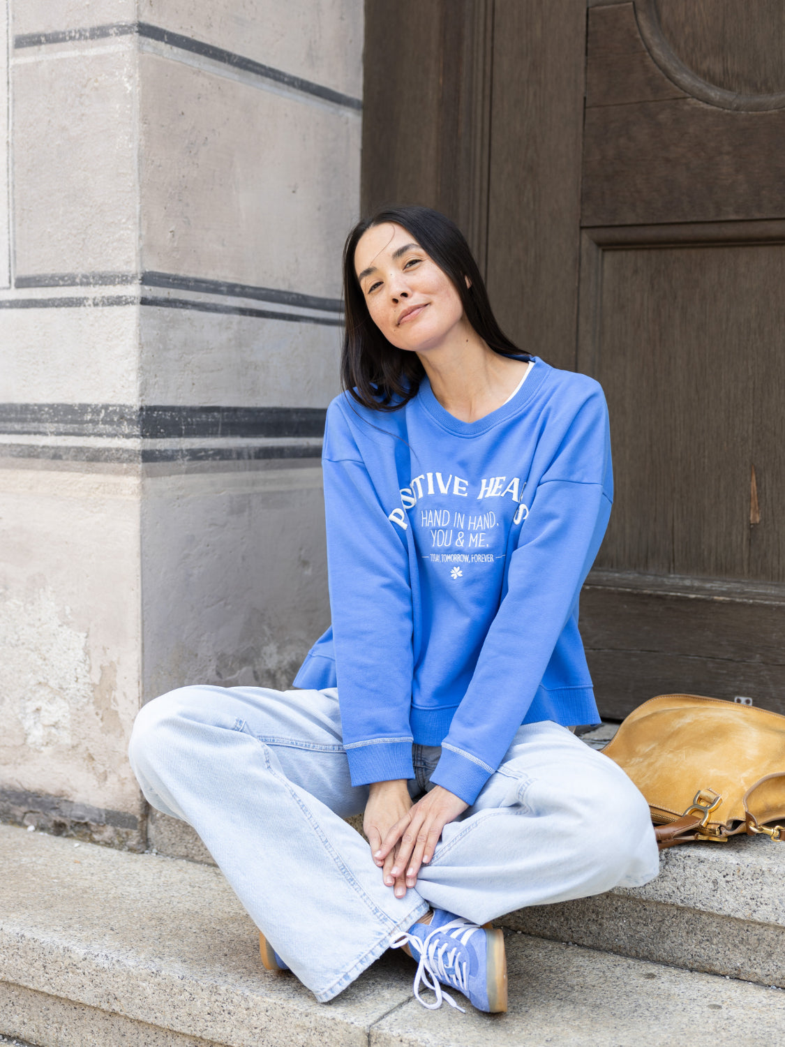 Damen Sweatshirt mit Stickerei Positiv Hearts - SelinaC