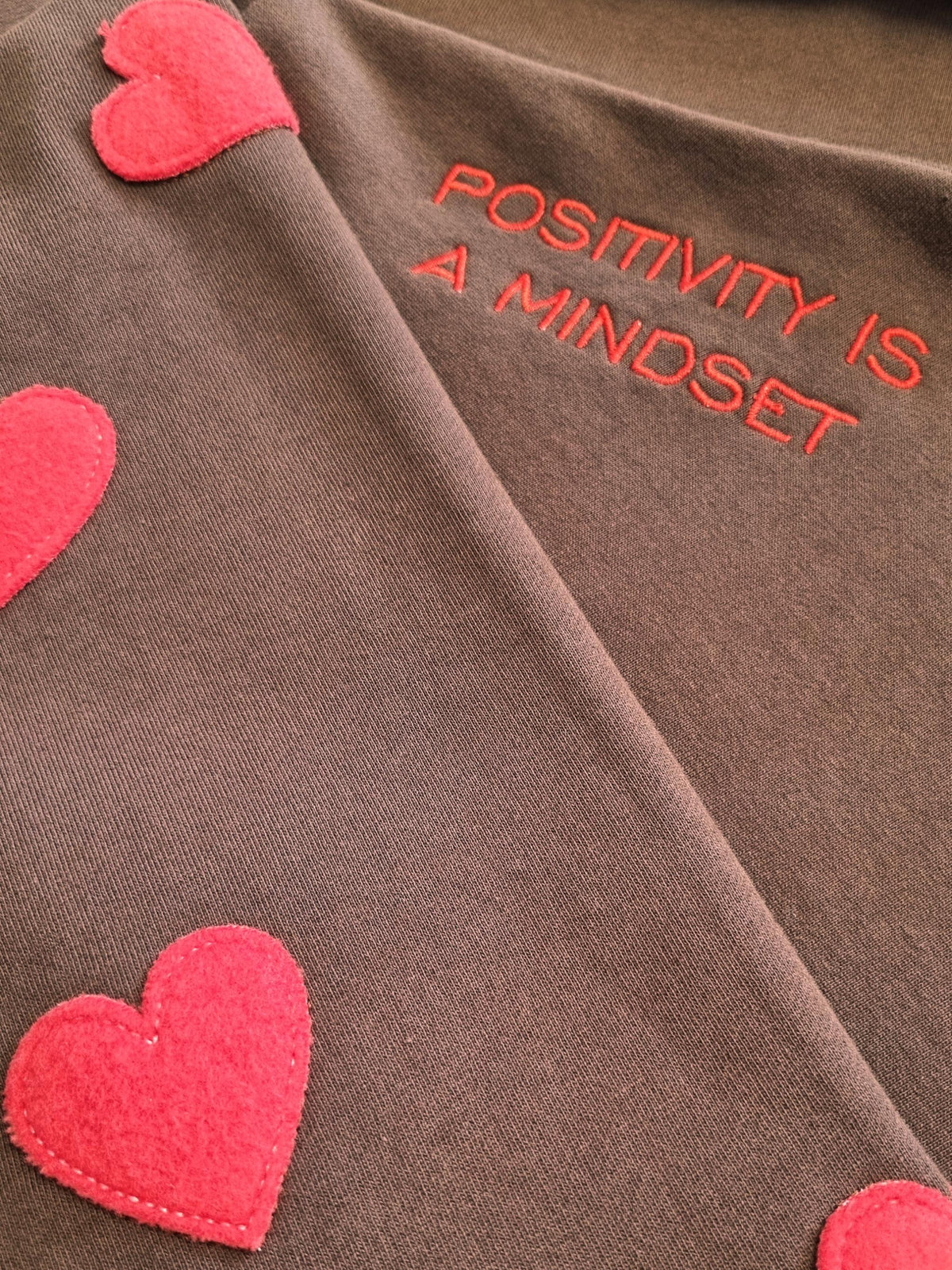 Damen Sweatshirt mit Herzpatches aus Organic Cotton - SummerC