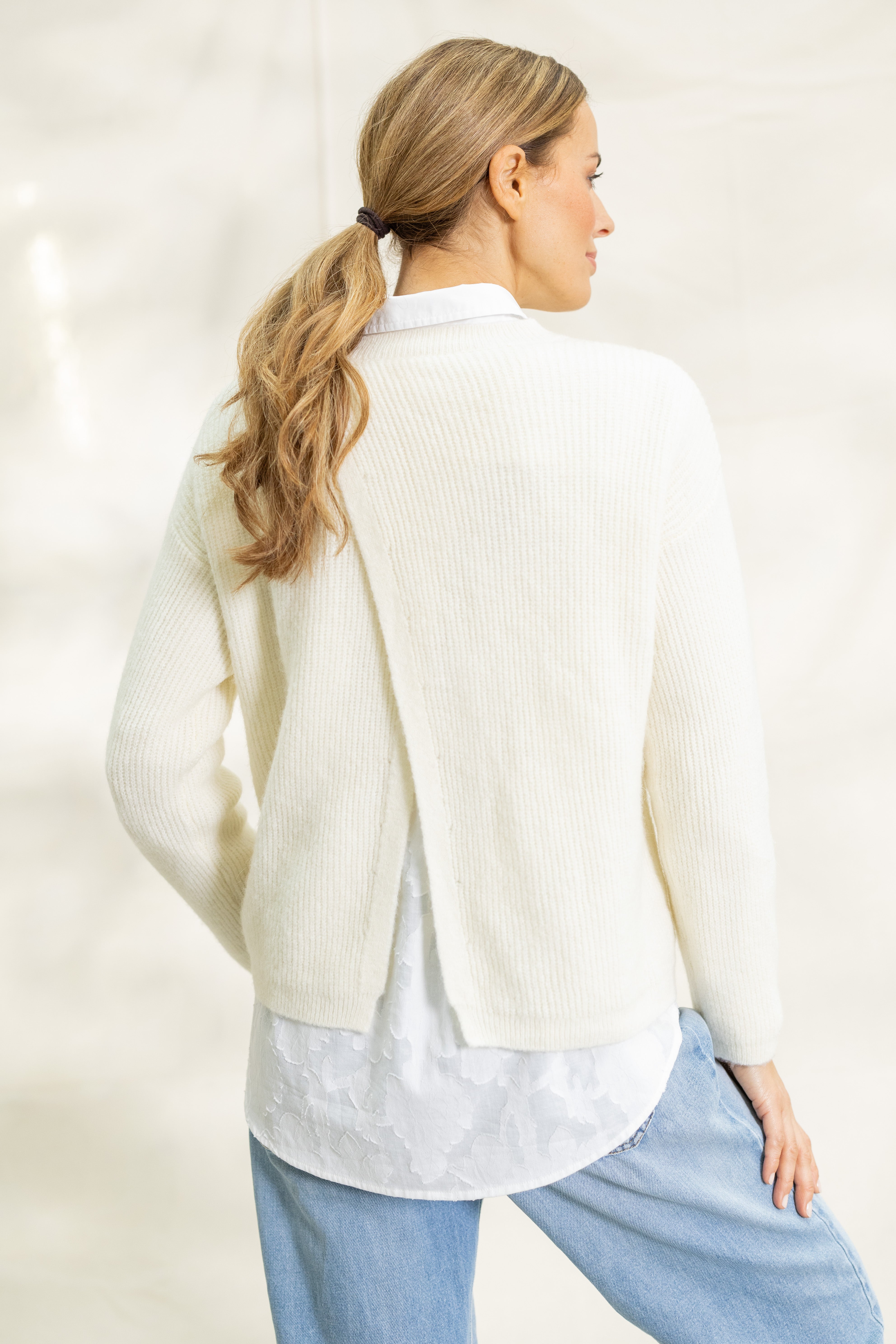 Strickpullover mit Rückenfalte