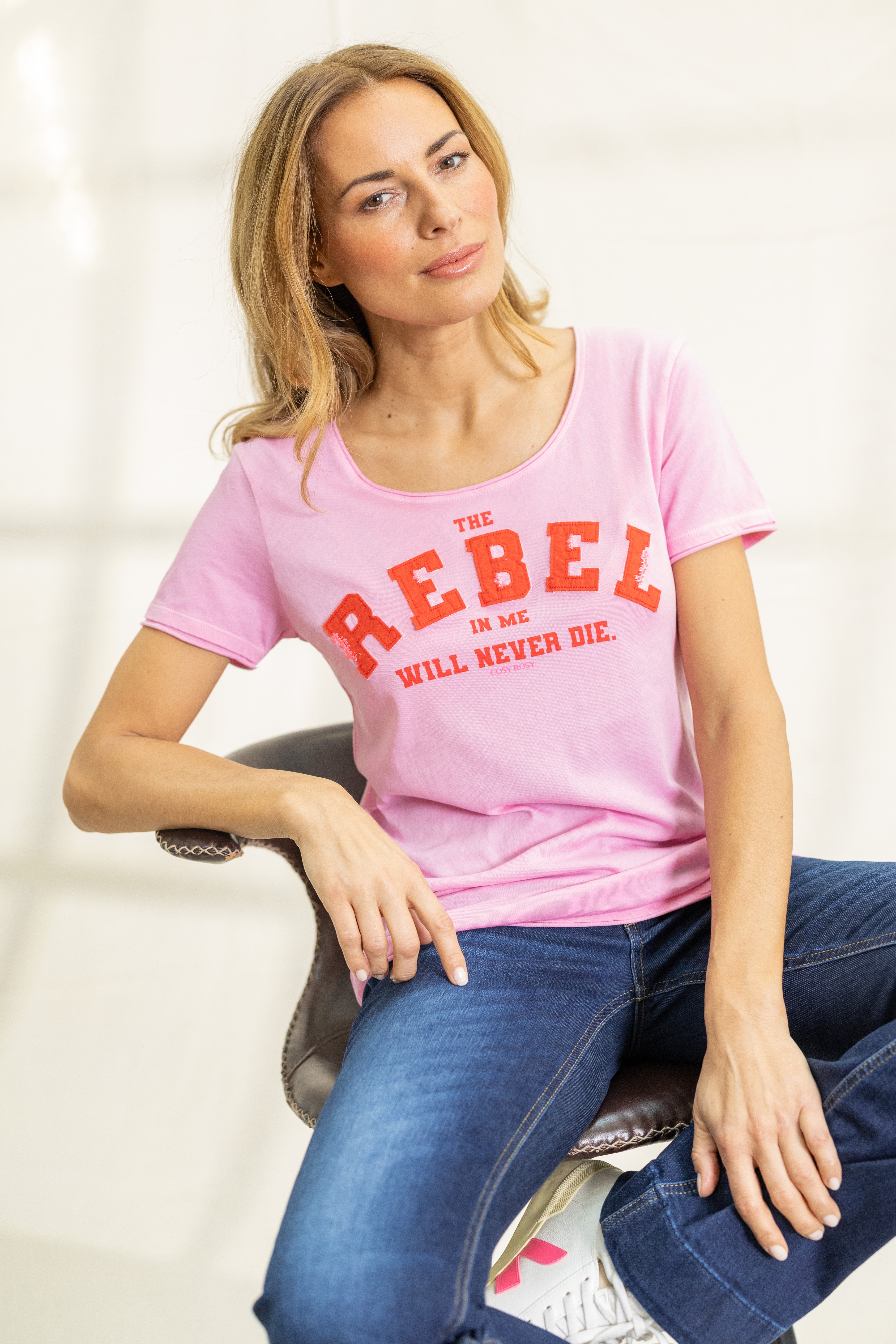 Shirt Kurzarm "The Rebel in me will never die"
