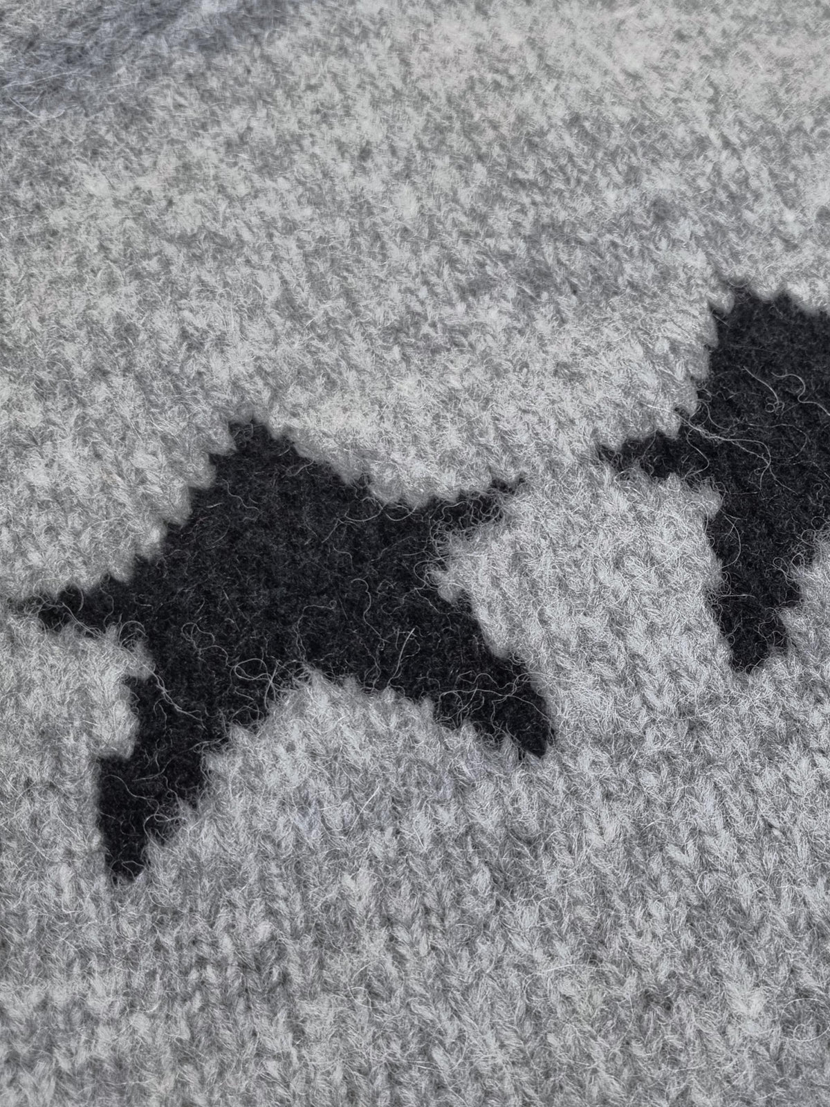 Damenstrickjacke mit Reißverschluss und Sternmotiv  - AlisaC