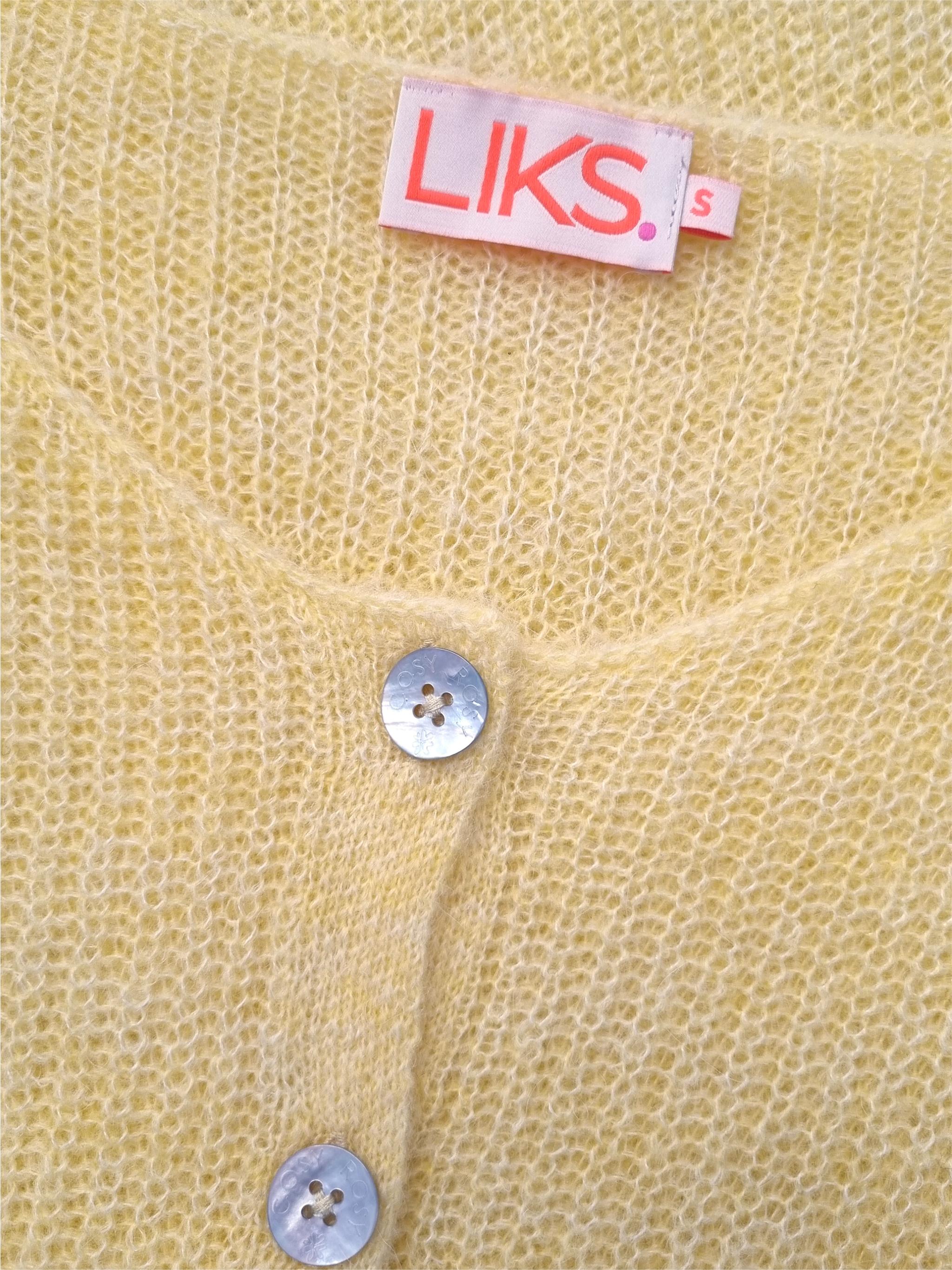 Leichte Strickjacke mit Herzblume