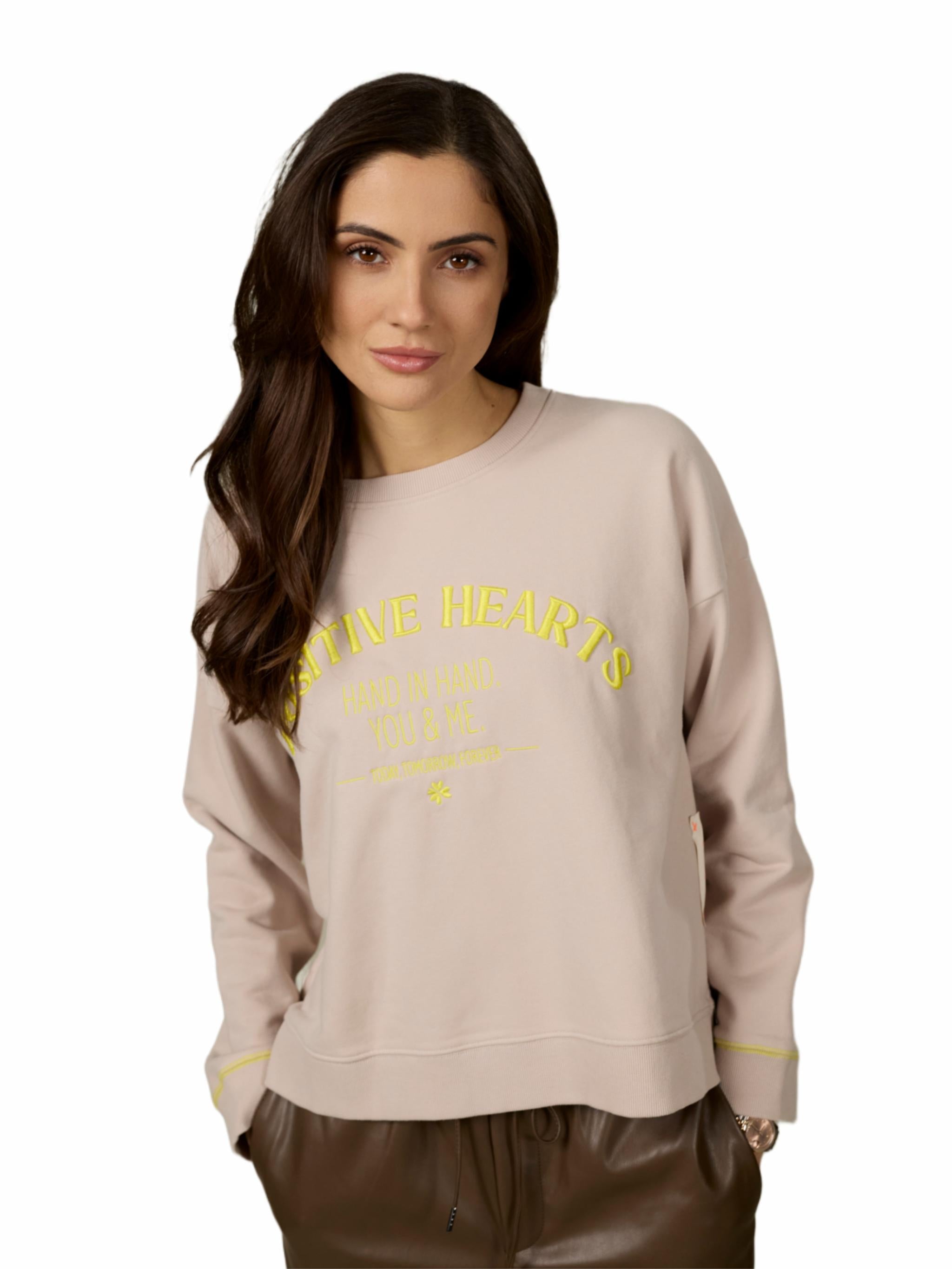 Damen Sweatshirt mit Stickerei Positiv Hearts - SelinaC