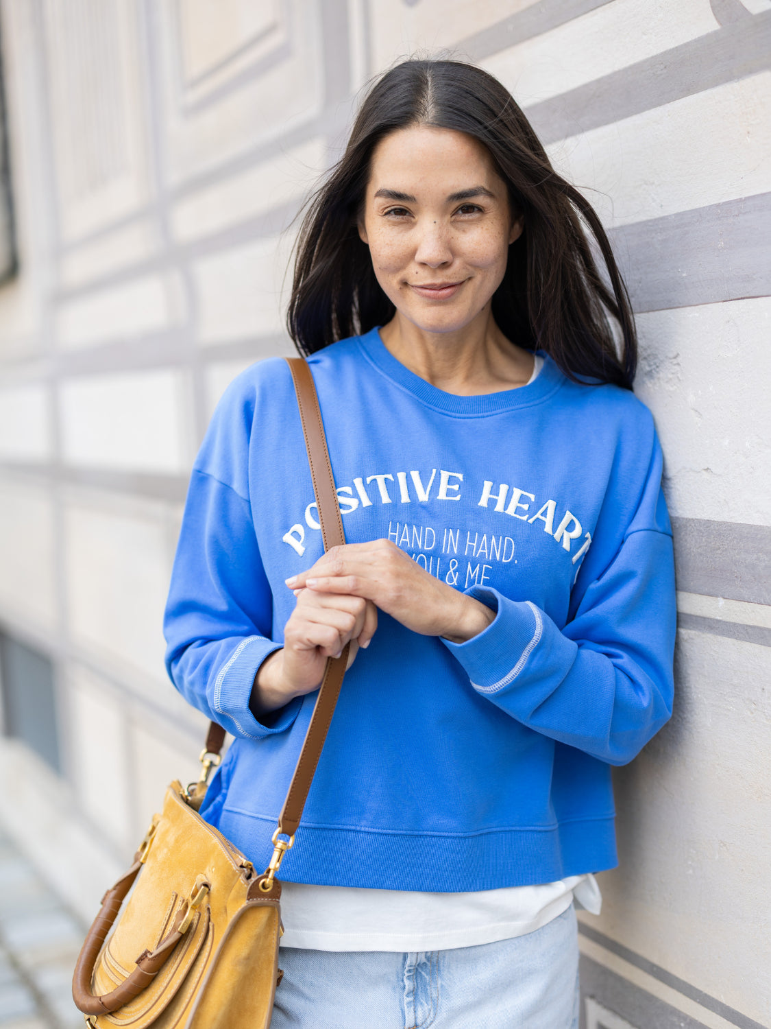 Damen Sweatshirt mit Stickerei Positiv Hearts - SelinaC