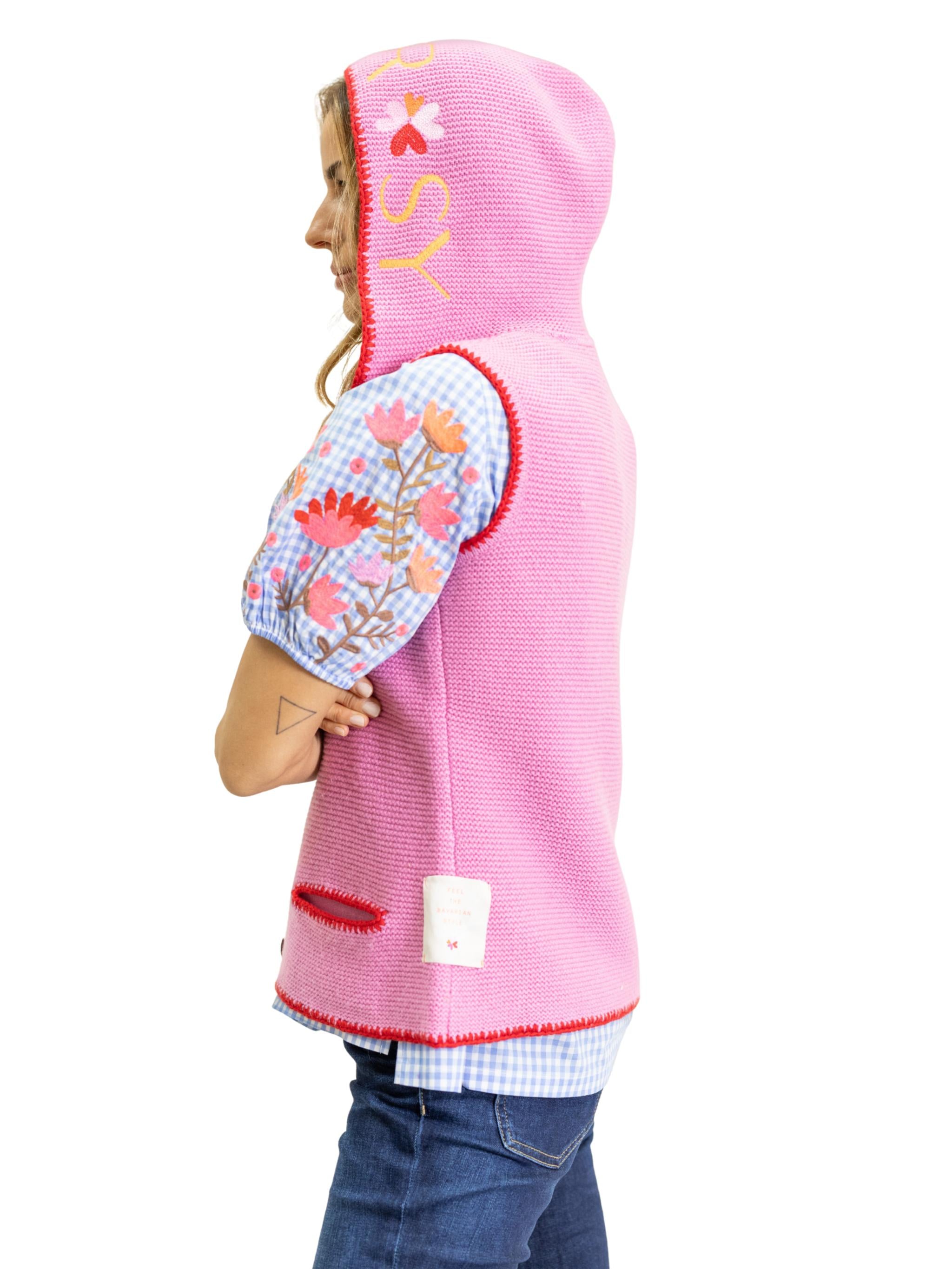 Knitted vest with hood and embroidery