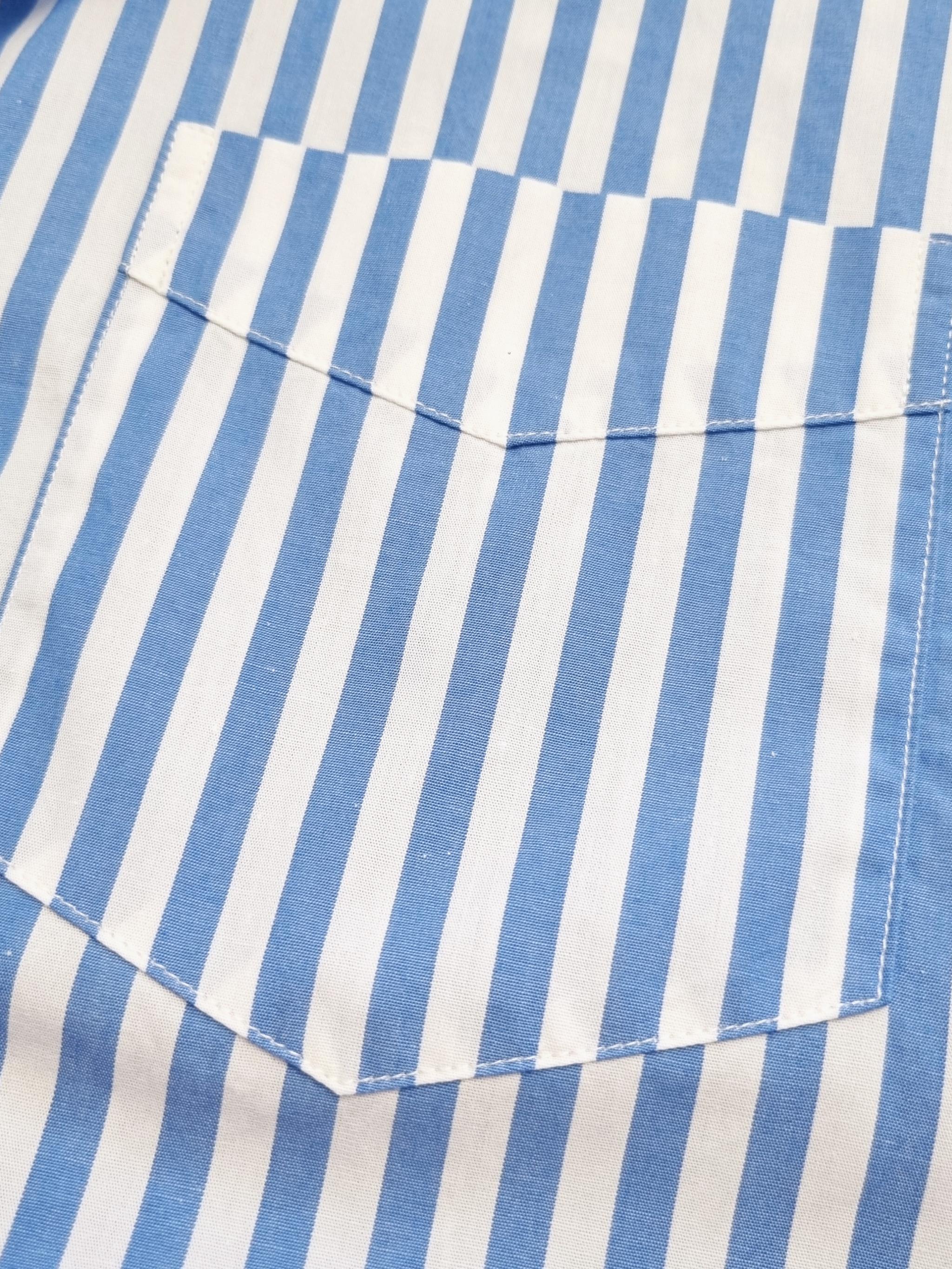 Damen Bluse uni mit gestreift mit Brusttasche, Raffung am Rückenteil aus Baumwolle - GraceC